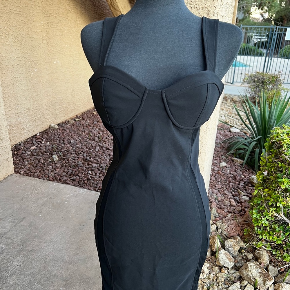 Dress Quii stretch size M NWT